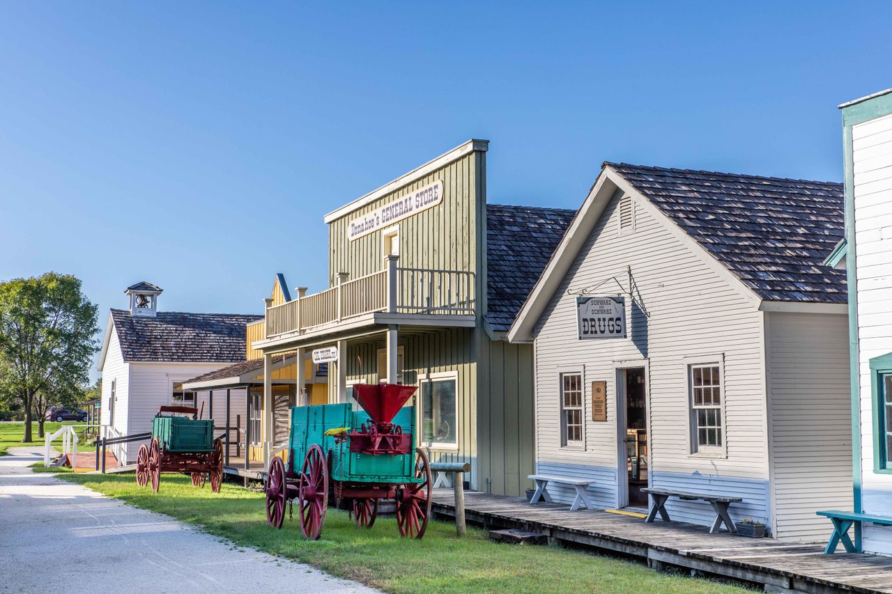 The Fort Museum & Frontier Villag